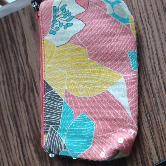 Nine West sequin makeup bag - Picture 2 of 5